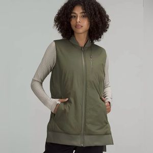Lululemon Long Insulated Bomber Jacket Women Sz. 4 Original Price: $198.00 NWOT